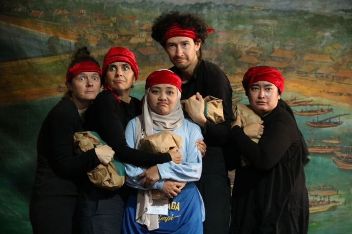 Kisah Dunia dalam Festival Dongeng Indonesia 2025: Menghidupkan Tradisi Bercerita di Era Digital